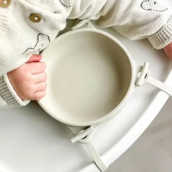 Barnskål med sugpropp och spännband
