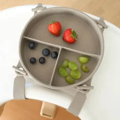 Barntallrik med sugpropp och spännband