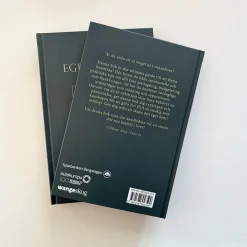 Boken om att flytta hemifrån – Egen och Stark
