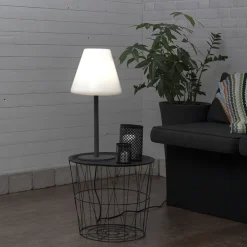 Bordslampa till uteplatsen