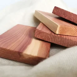 Doftblock i cederträ