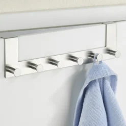 Dörrhängd kroklist 6 krokar i metall