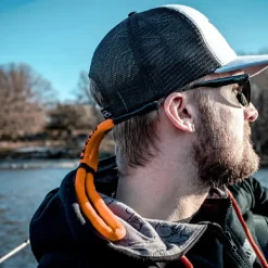 Flytband till glasögon, Leech