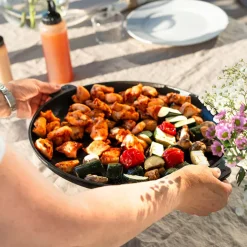 Gjutjärnspanna till grillen