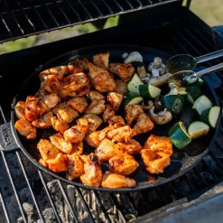 Gjutjärnspanna till grillen