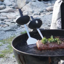 Grillset med värmeskydd, Born in Sweden