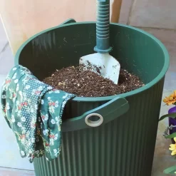 Hink med lock 20L, Omnioutil, Grön/Mörkgrön