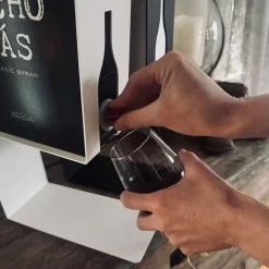 Hållare till vinbox