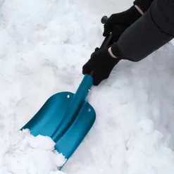 Hopfällbar snöskyffel