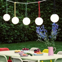 Klotformad trädgårdslampa Fatboy