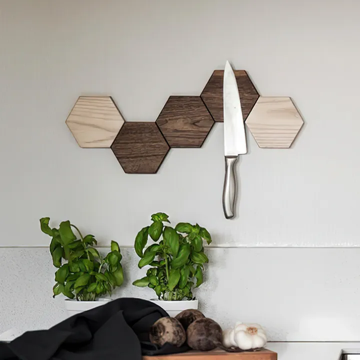 Knivmagnet i trä HEXA