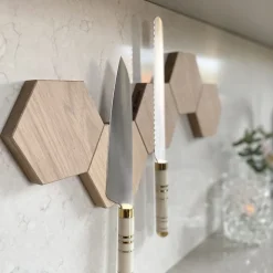 Knivmagnet i trä HEXA