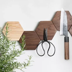Knivmagnet i trä HEXA