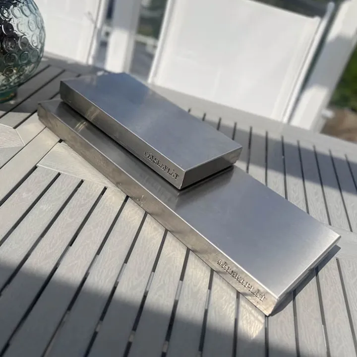 Kylbricka i rostfri plåt