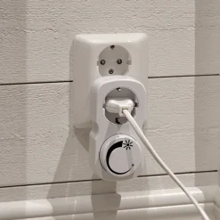 LED-dimmer till vägguttaget