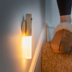 Löstagbar lampa med rörelsesensor