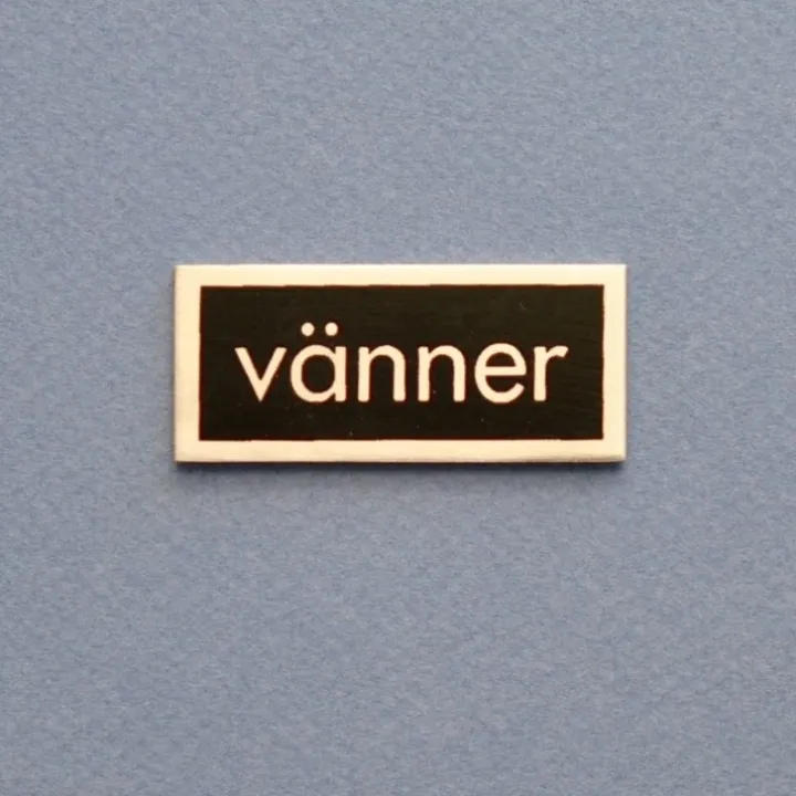 Metallskylt, Vänner, Svart