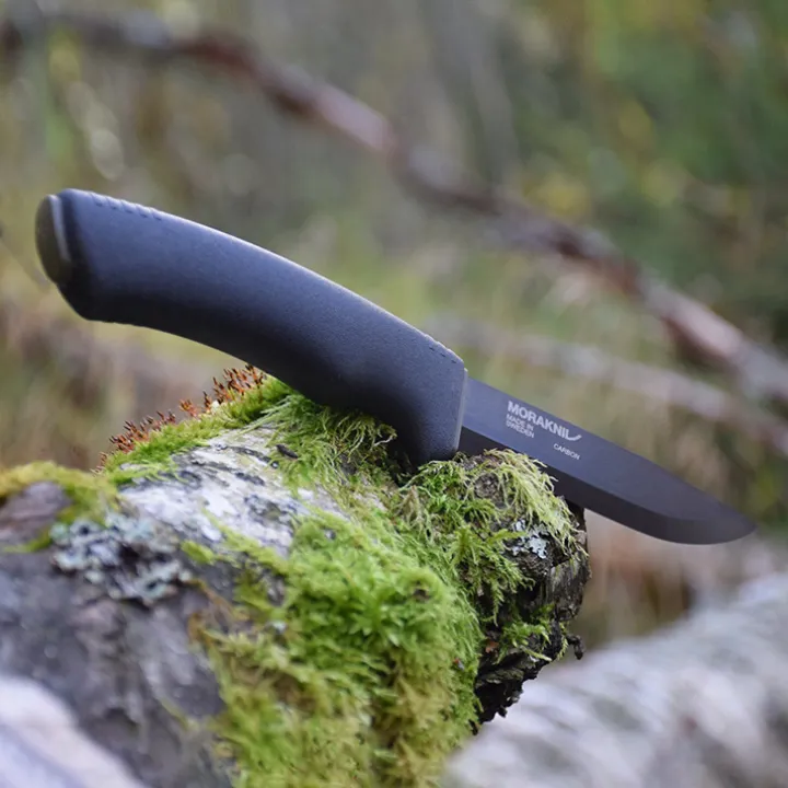 Morakniv med tändstål & bryne