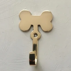 Mässingskrok, Hundben