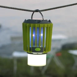 Myggfälla med campinglampa