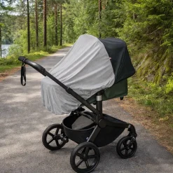 Myggnät med UV-skydd till barnvagn