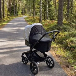 Myggnät med UV-skydd till barnvagn