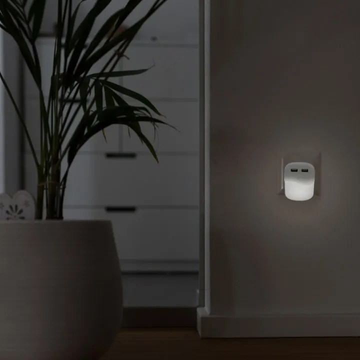 Nattlampa med USB-portar