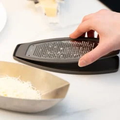 Parmesanrivjärn i rostfritt stål