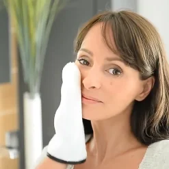 Rengöringshandske för ansiktet, Lapiglove