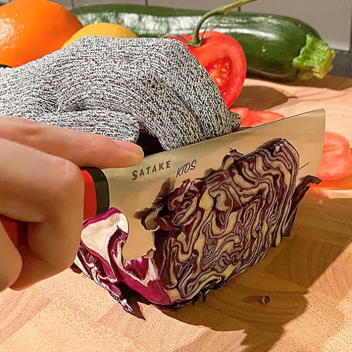 Satake barnkniv med skärsäker handske