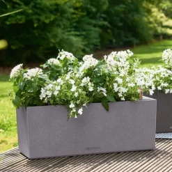 Självvattnande blomlåda