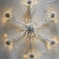 Snöflinga med belysning