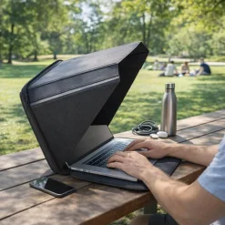 Solskydd och fodral till laptop