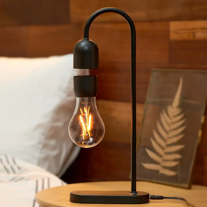 Svävande bordslampa