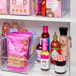 Trappstegshylla i återvunnen plast