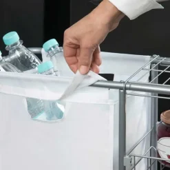 Tvättvagn med tvättsäck