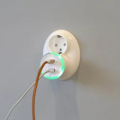 USB-uttag med timer, Capidi